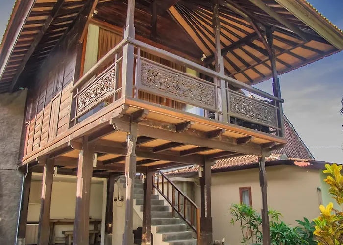 Griya Pasir Ukir Pensión Sanur